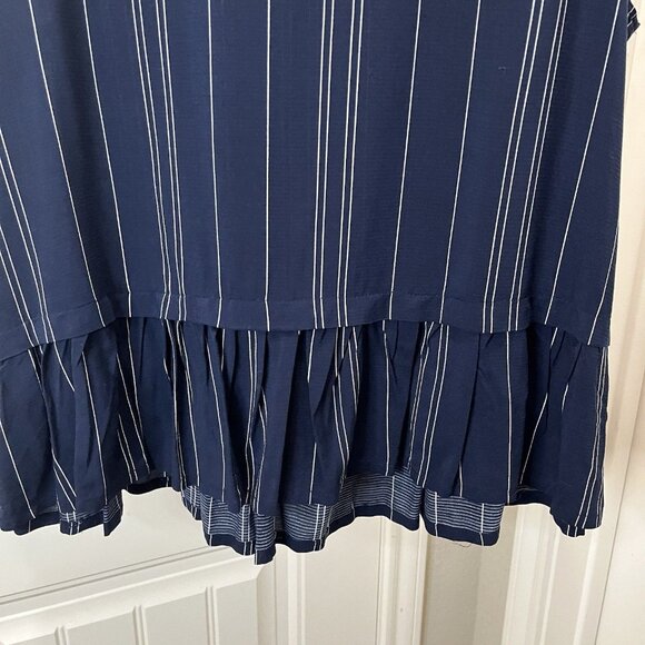 LC Lauren Conrad Blue White Striped Embroidered Sleeveless Ruffle Top Womens XL - Picture 4 of 10
